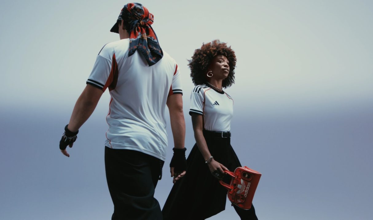 Adidas Evergreen football 